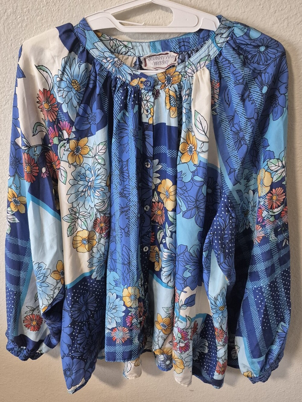 Johnny Was NWT Josy Lynn Raglan Blouse Blue Floral Boho Peasant